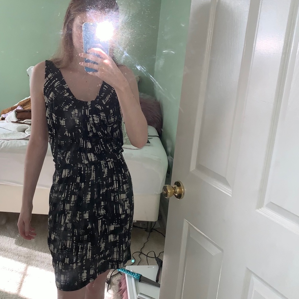 Women’s black and white dress